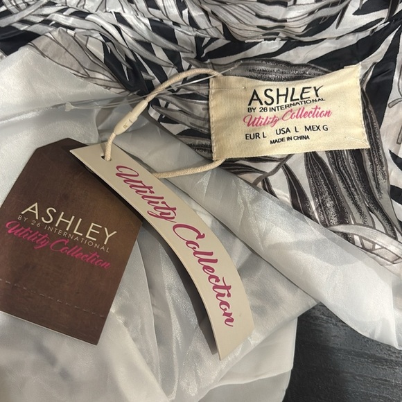 Ashley By 26 International Monochrome Leaf Bomber windbreaker Jacket - Picture 5 of 6